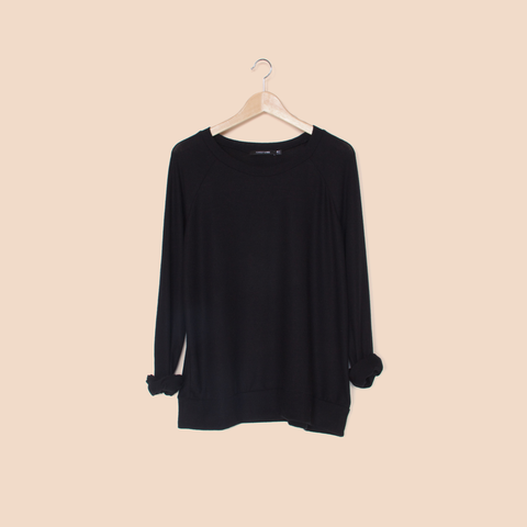 Soft Crew Neck Sweater / Black - Sweater - FORREST and BOB